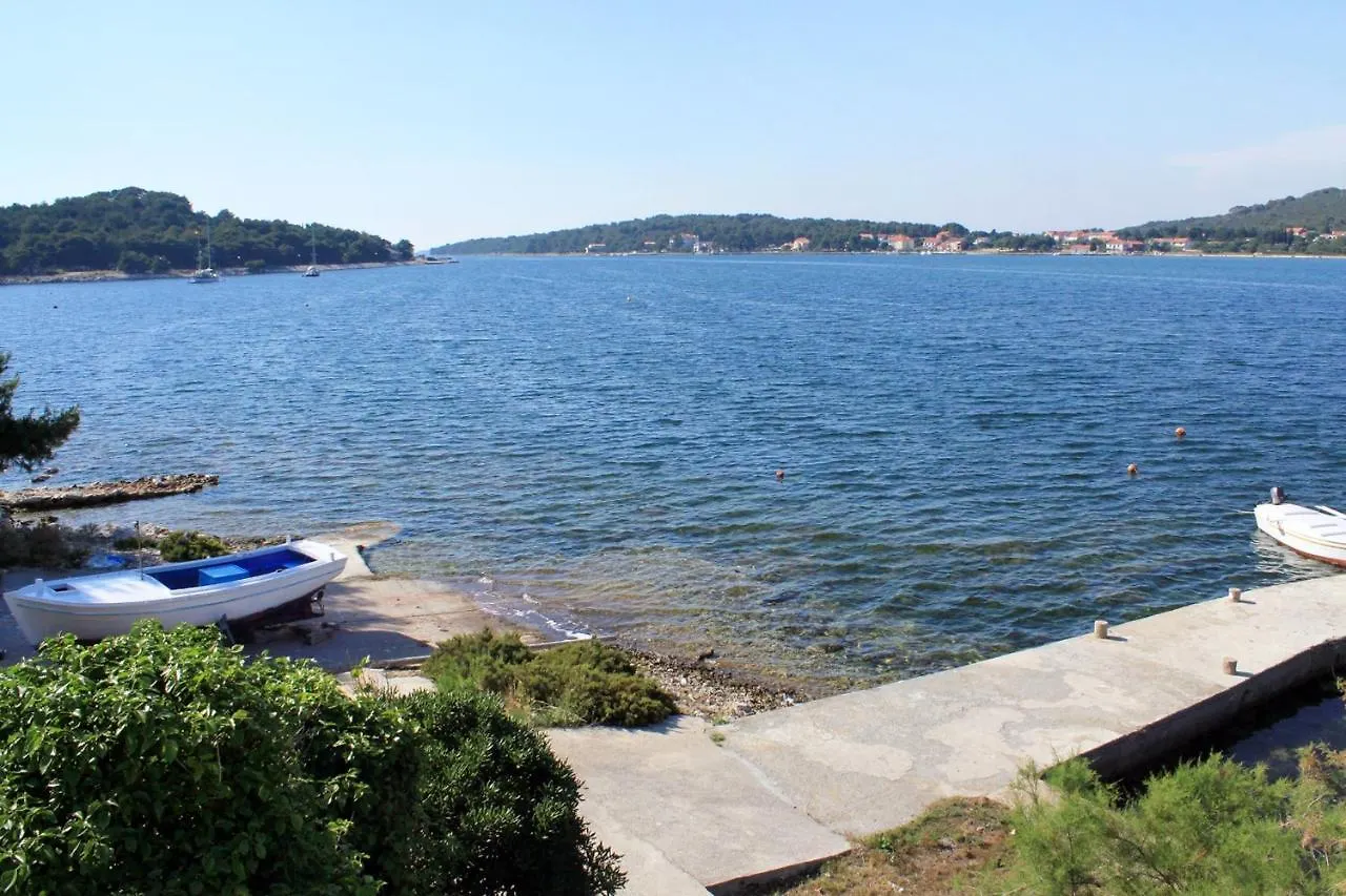 Apartment Veli Rat 438B 0*,  Kroatien