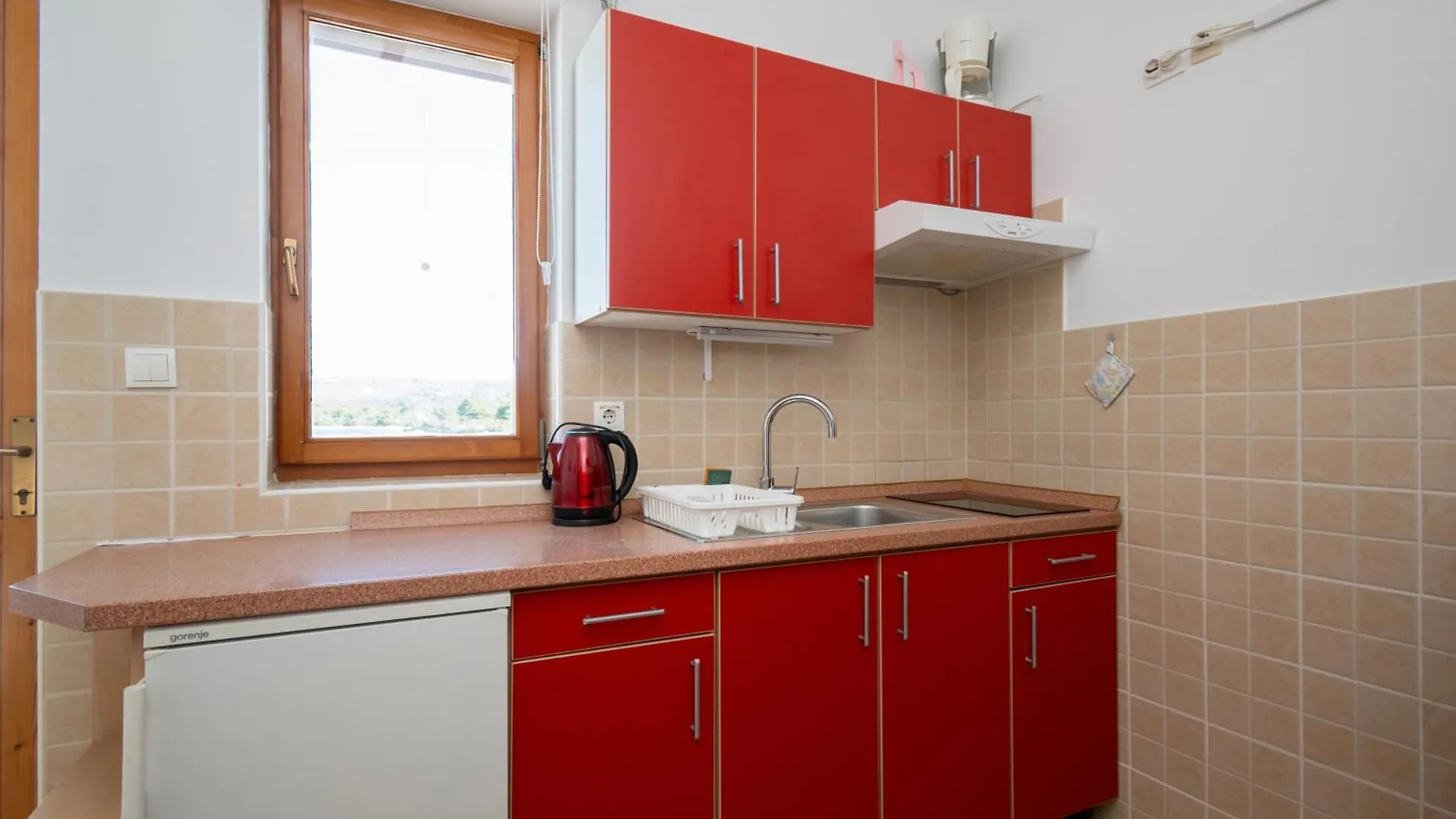 Apartment Veli Rat 438B