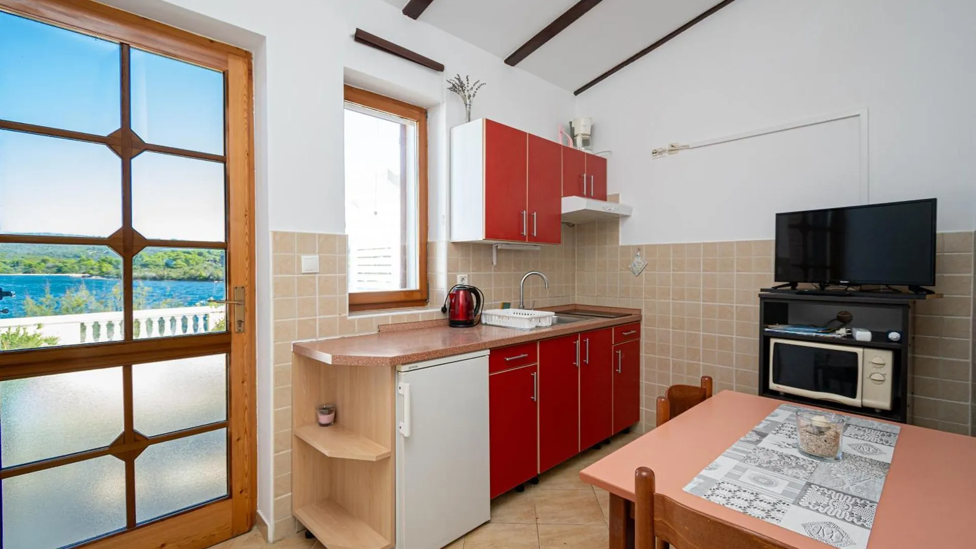 Apartment Veli Rat 438B